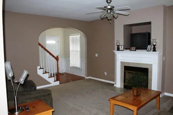 Amesha Harris's room