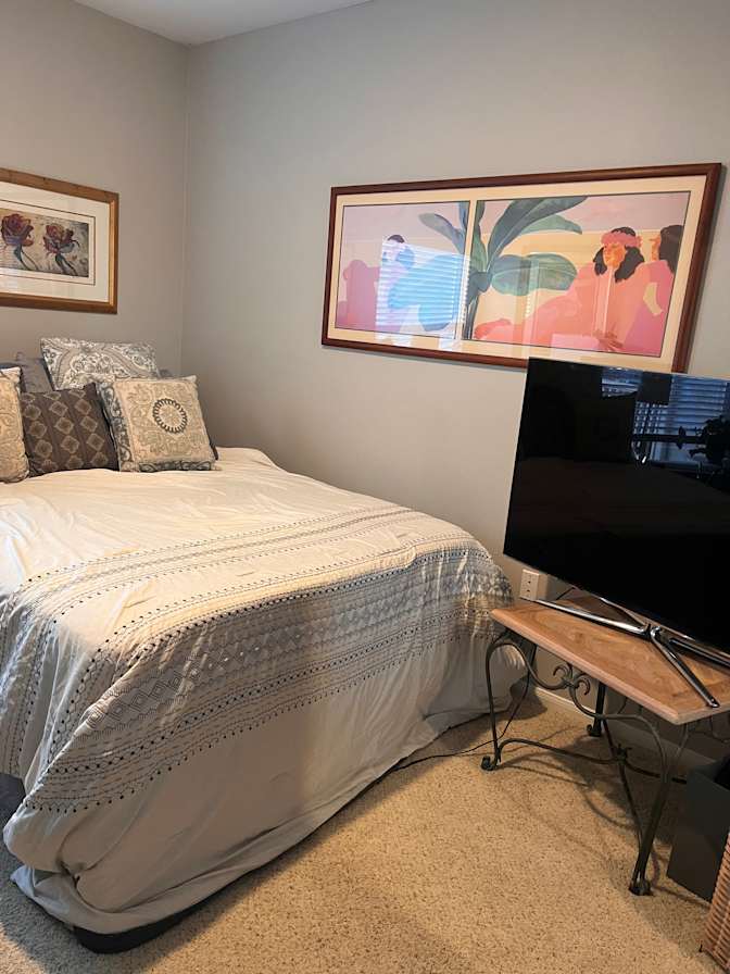 Joni's room
