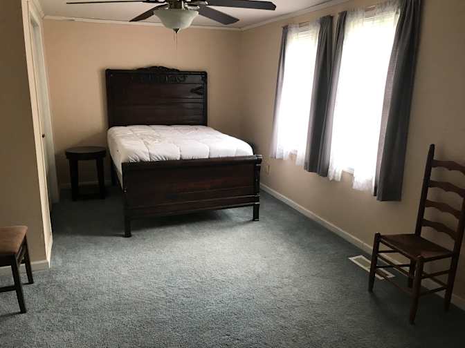 Mac's room