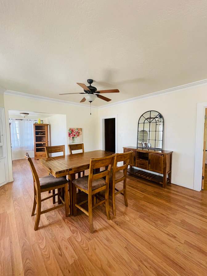 This cute home's room