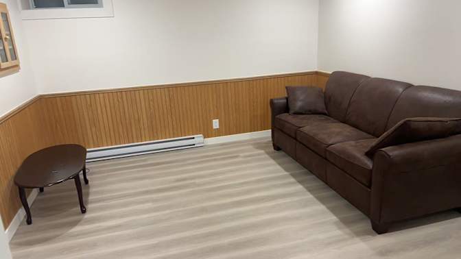 Enming Zhang's room