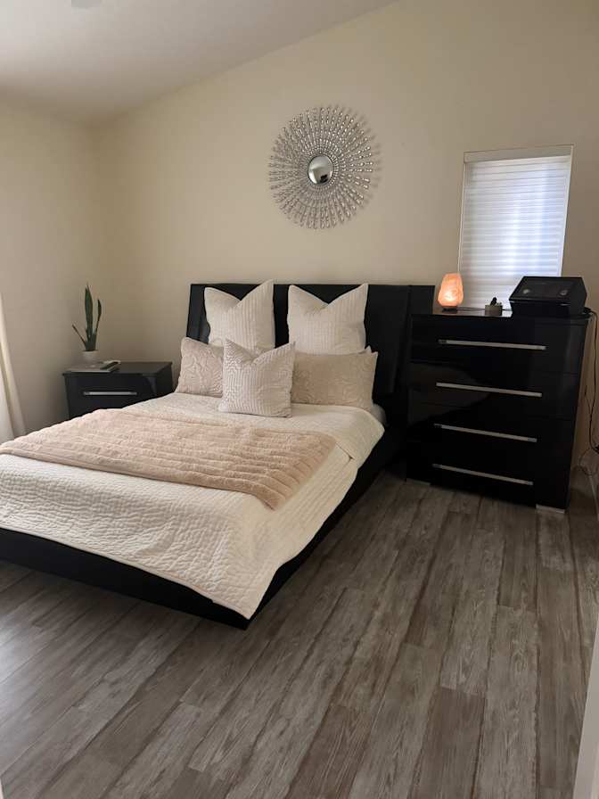 Mag's room