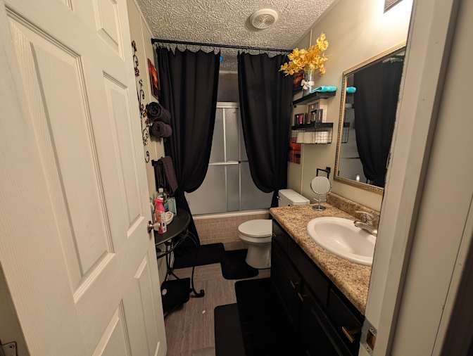 Renae Stevens's room