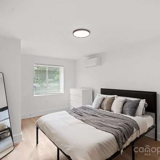 Chantal's room