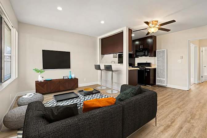 David Ts's room