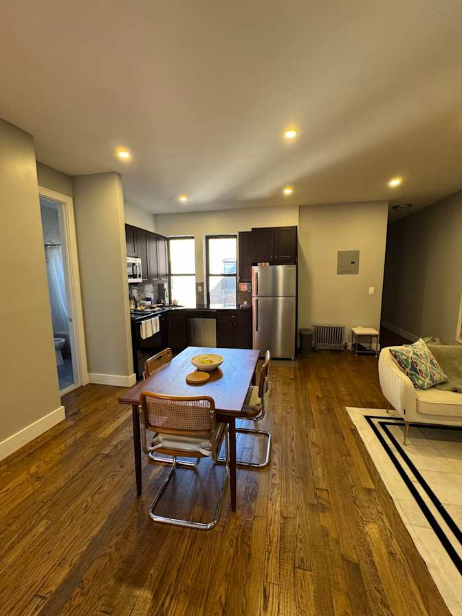 Rachel P.'s room