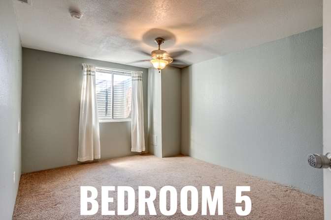 HomeCrew's room