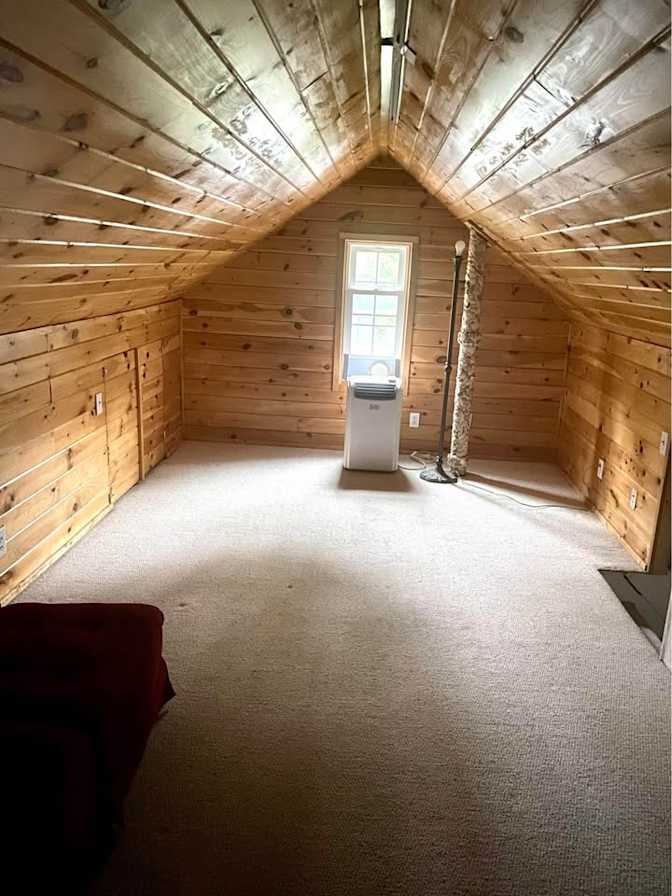 Lindsay's room