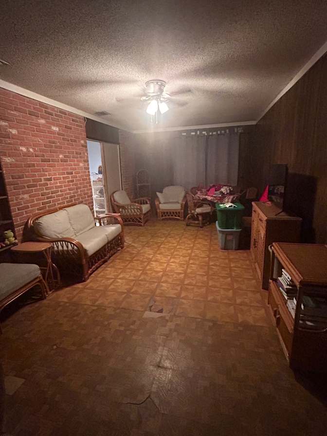 Donna's room
