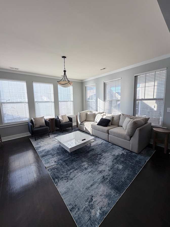 Alcove Rooms's room