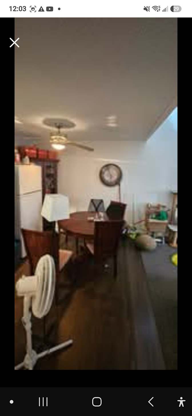 Marc Sauvageau's room