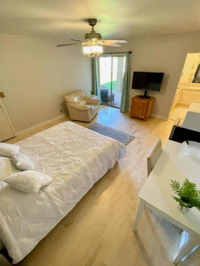 Jacqueline's room