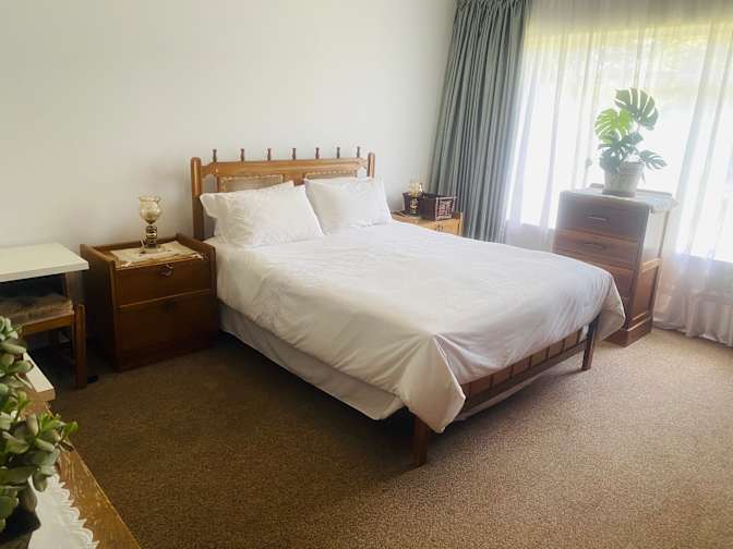 Tee's room