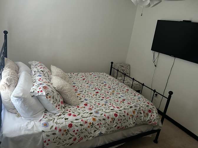 Legacy Property Homes's room