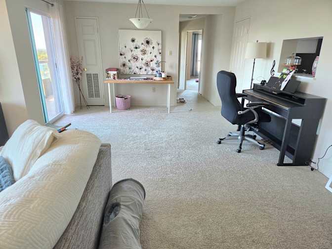 Robyn's room
