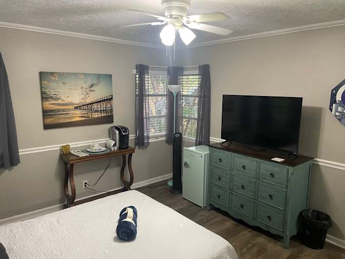 Pete's room