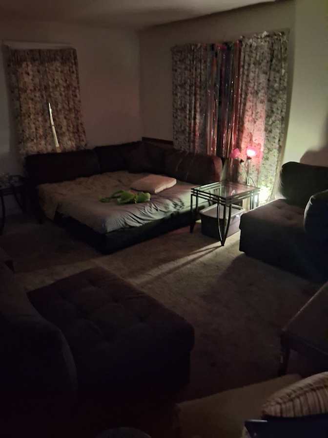 Daniel W's room