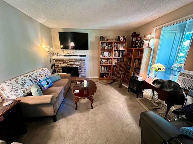 Mandalee's room