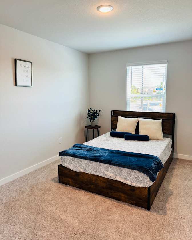 Xochitl Cervantes's room