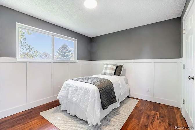 Samuel's room