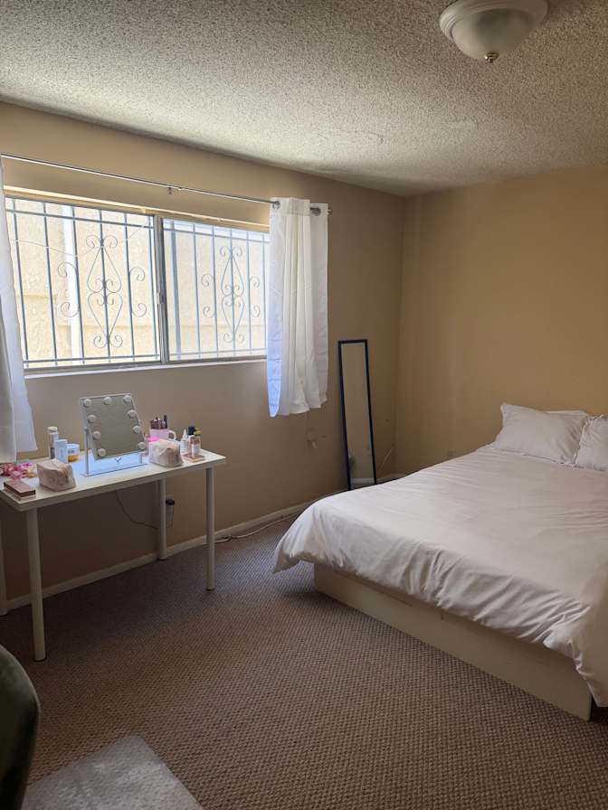 Greta's room