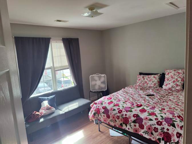 Narada Perry's room