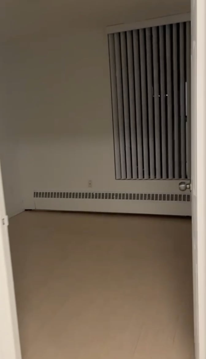 Ana's room