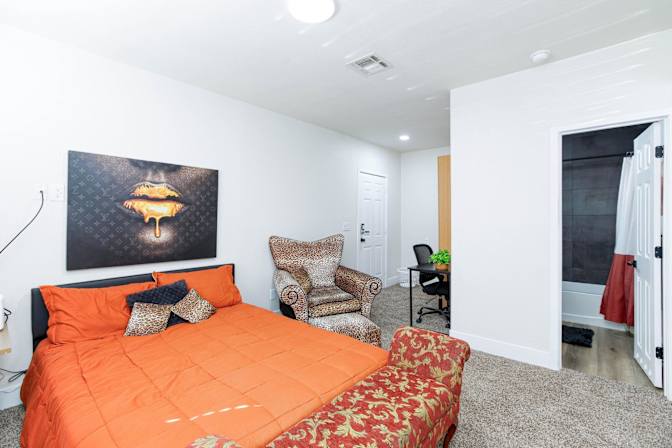 PadSplit's room