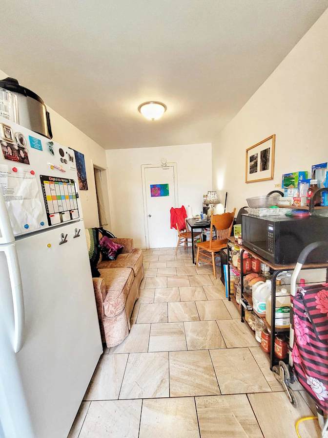 Sara's room