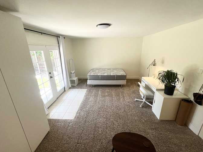 Sacramento's room