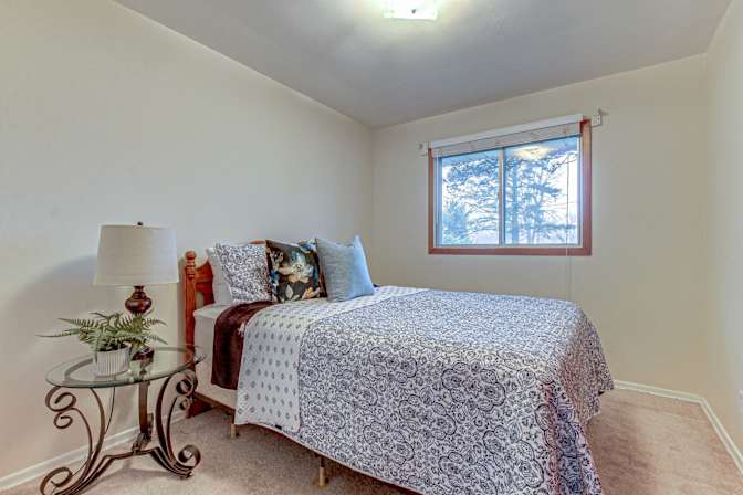Anh Phuong Nguyen's room