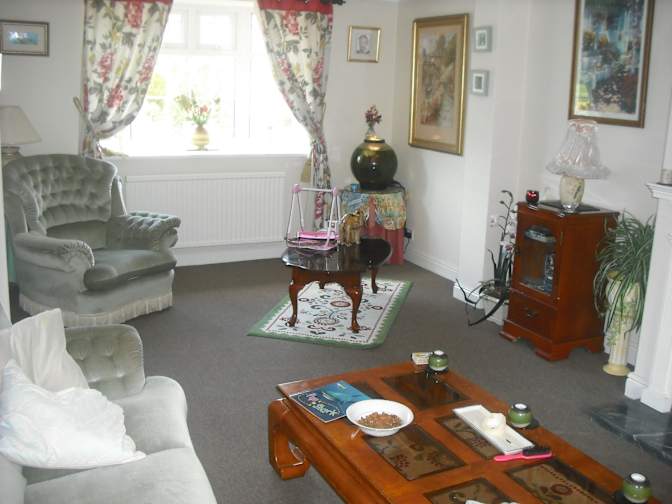 RICHARD HNAT's room