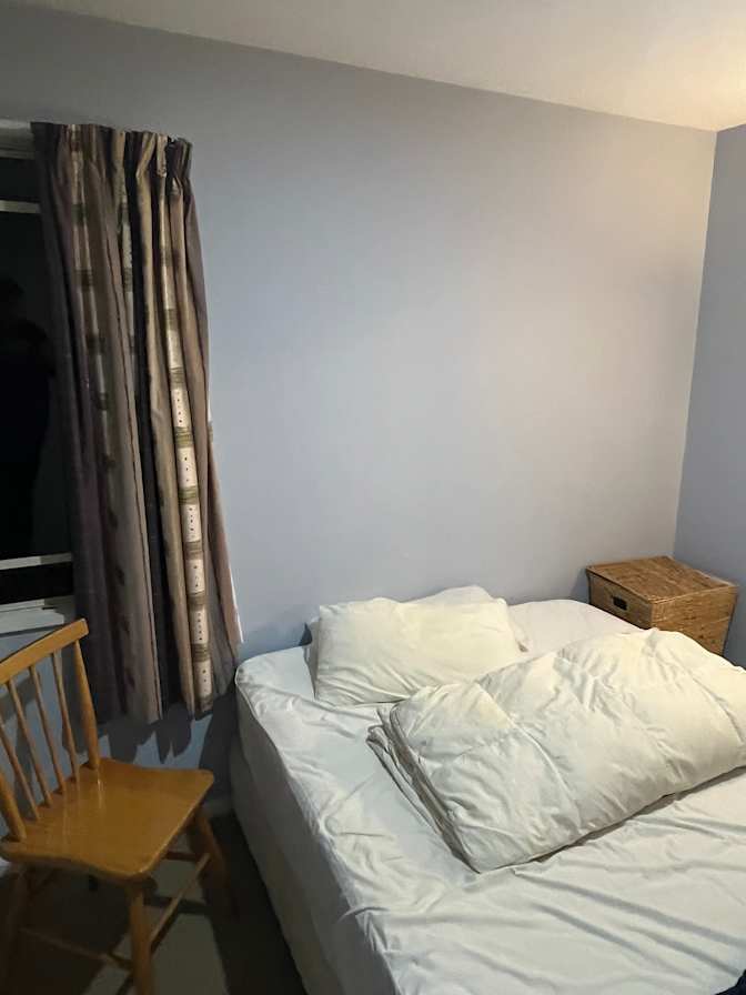 DL's room
