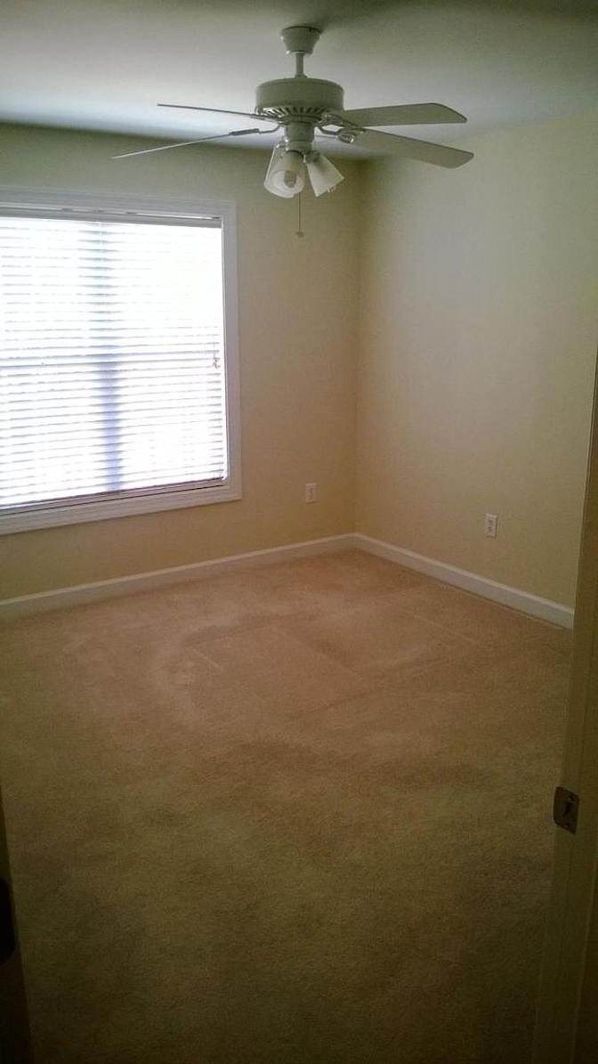Alcove Rooms's room