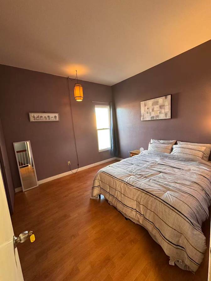 Yan Jiang's room