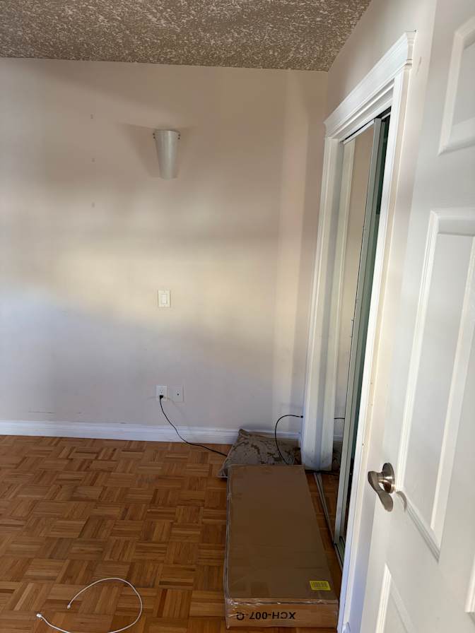 Nhial's room