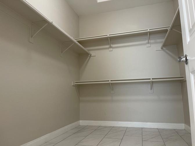 Sandy's room