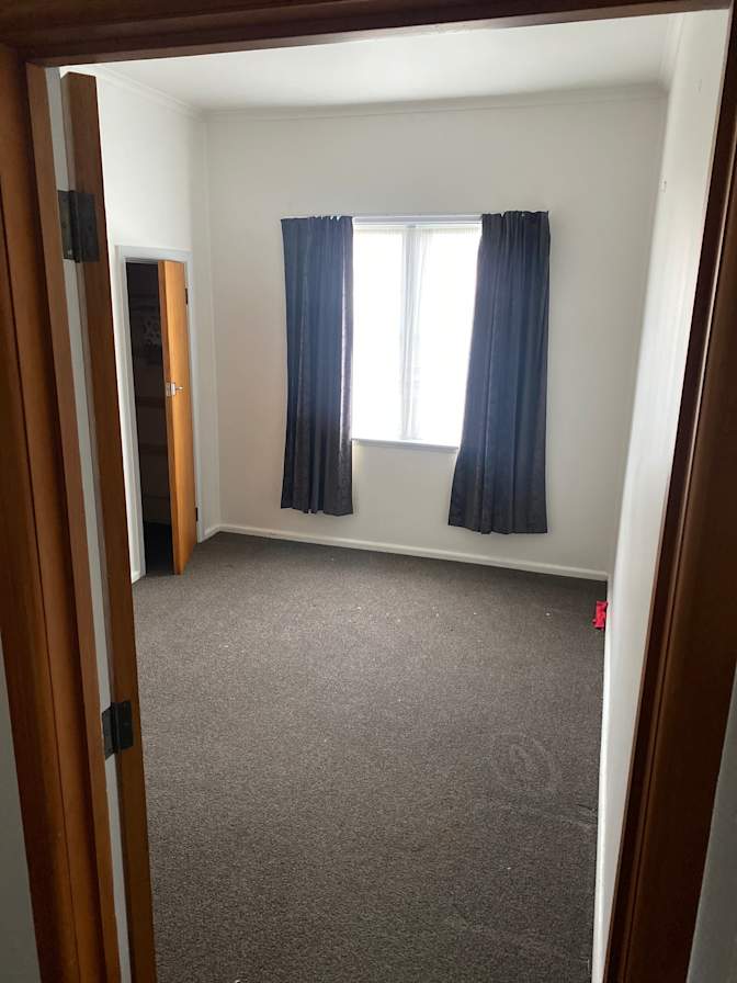 Nic's room