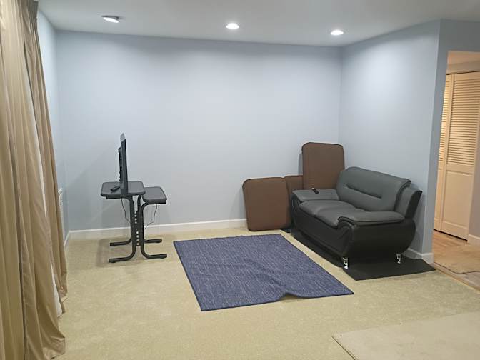 Jay Malik's room
