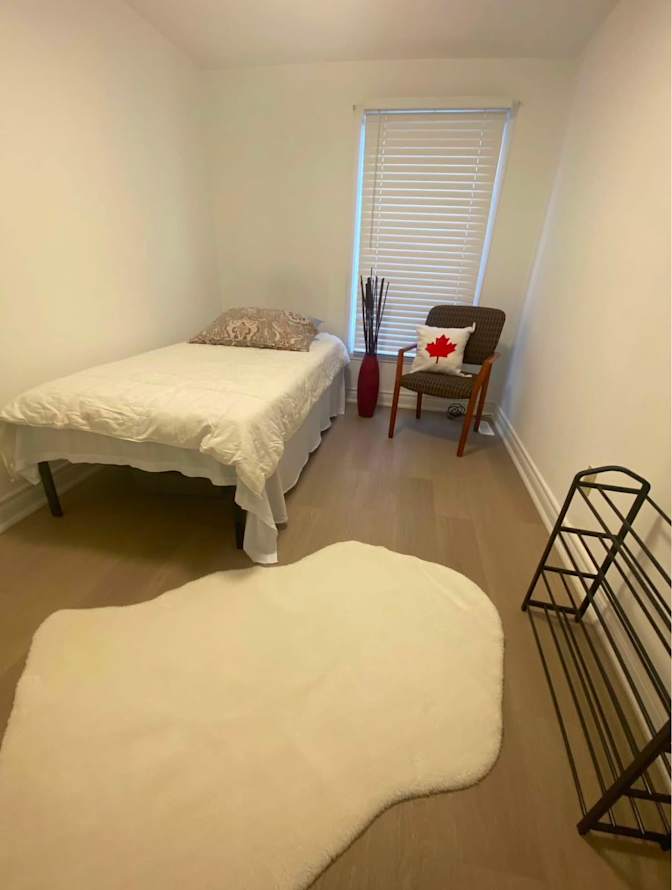 Albert Rios's room