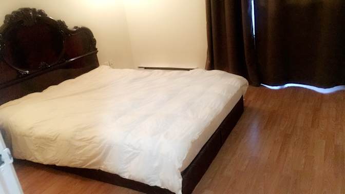 Holali's room