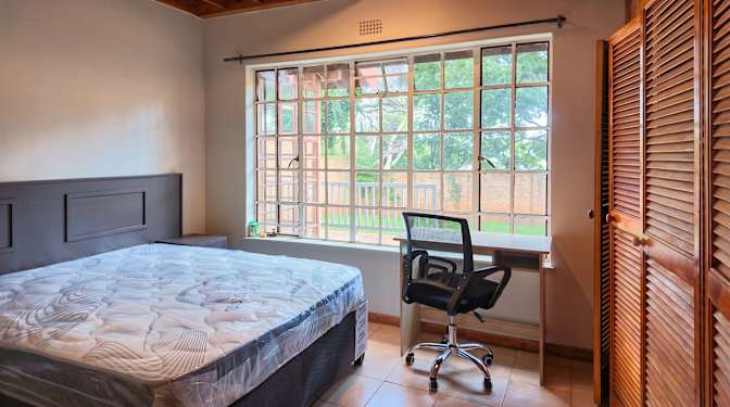 Roomify Properties's room