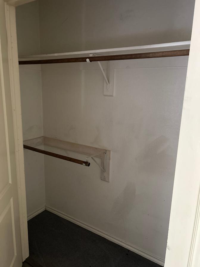 Jennings's room