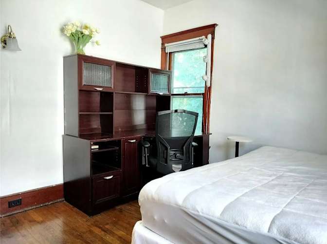 Lucas's room