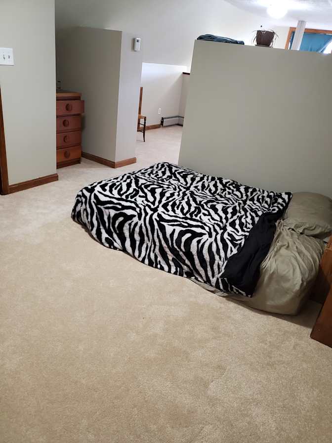 Phyllis's room