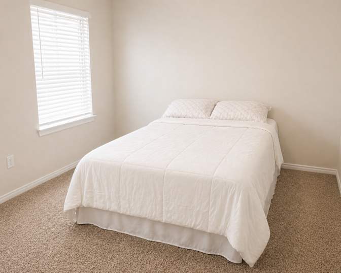 Raissa  Mizele's room