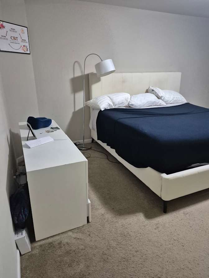 Bolanle I Mitchell's room