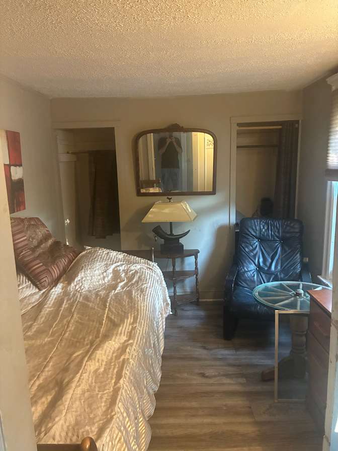 Dave's room