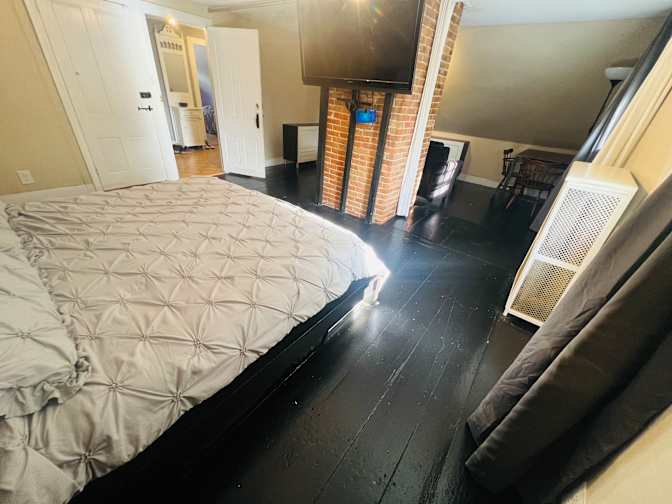Krystal's room