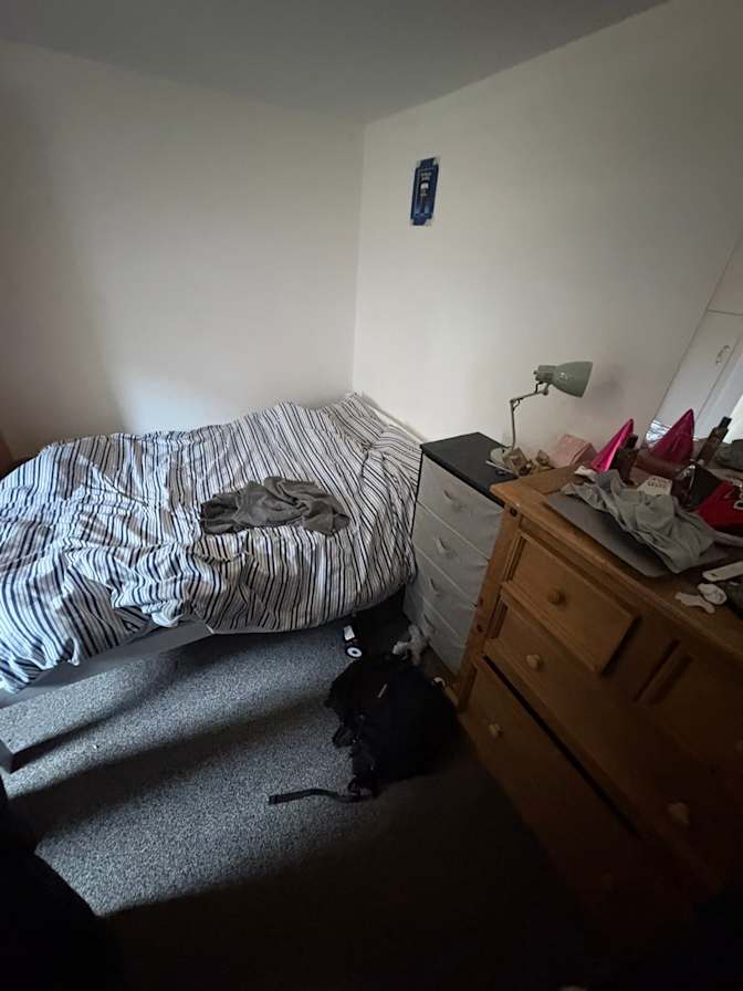 Ruhi's room